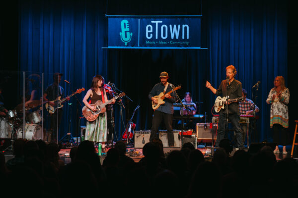 Feist, Sam Weber, and the eTones, with Nick and Helen Forster, perform at eTown Hall for a live radio broadcast, available beginning August 14.